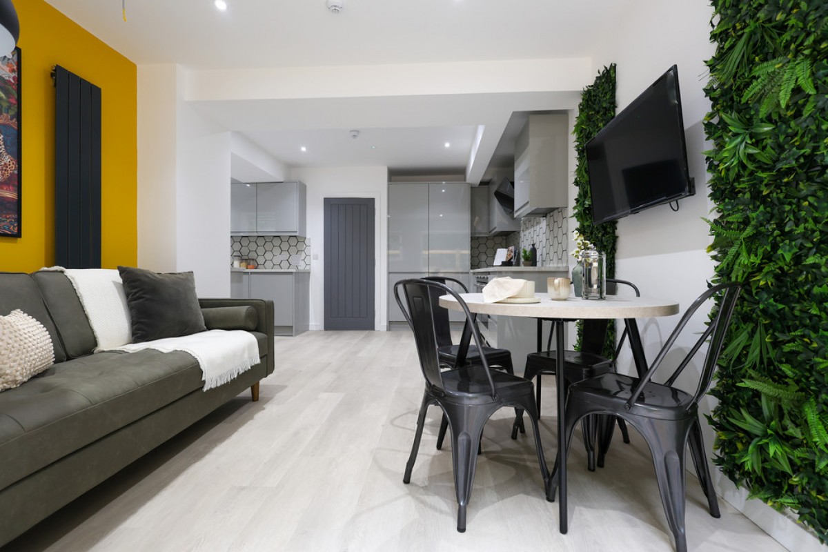 Wavell Way, Winchester