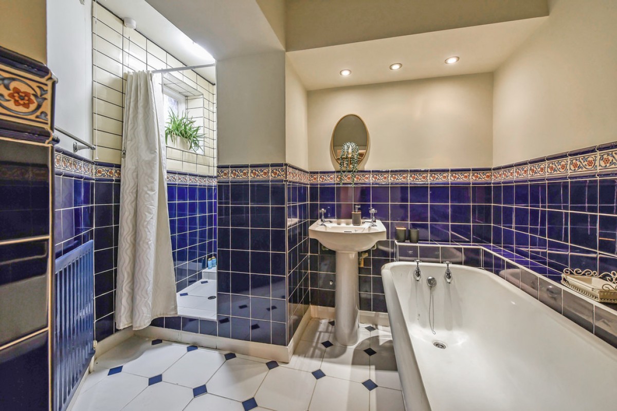 Clifton Lodge, Clifton Road