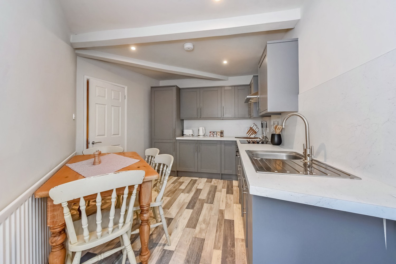 Clifton Lodge, Clifton Road