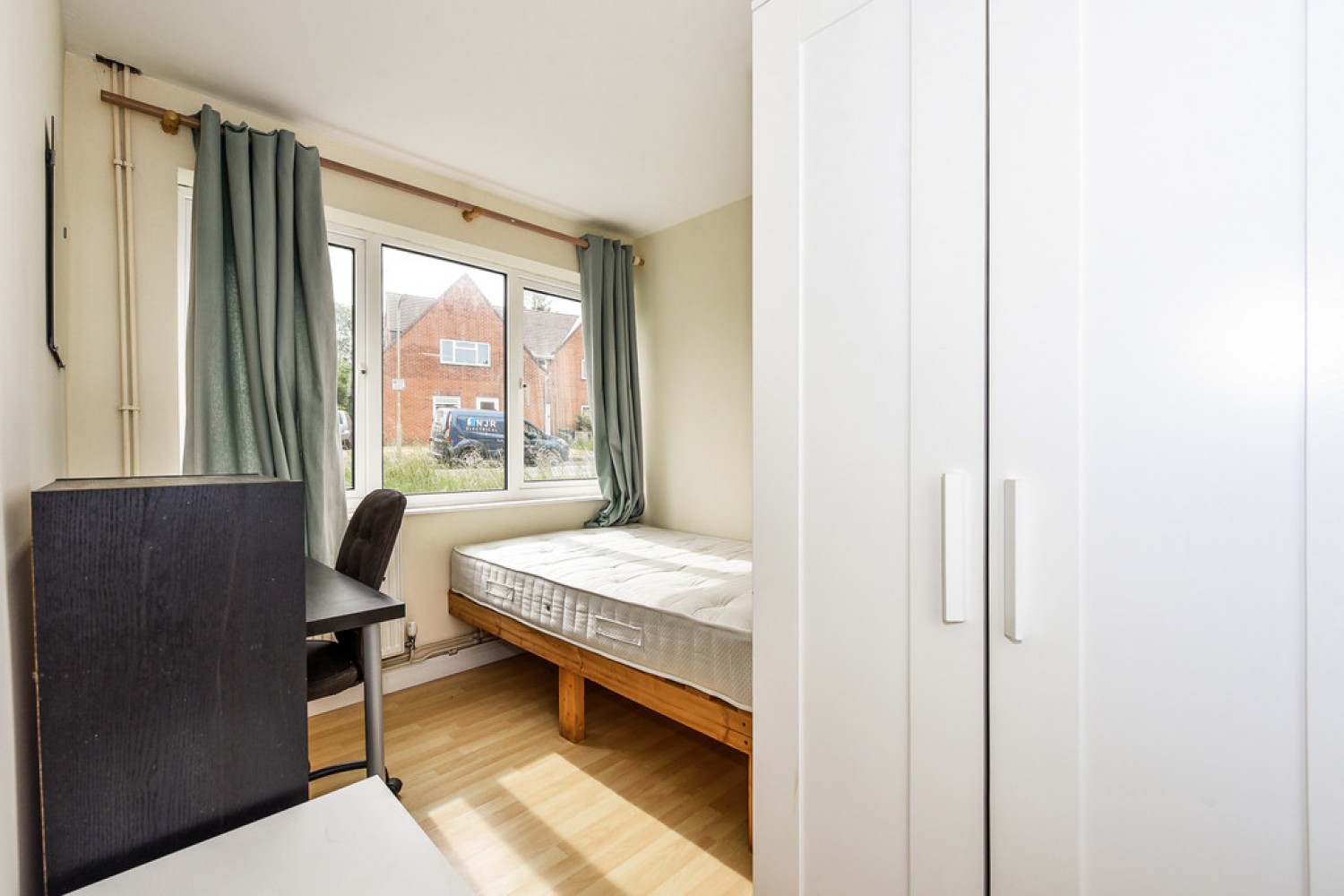 6 bedroom House of Multiple Occupation for Letting Stuart Crescent, Winchester