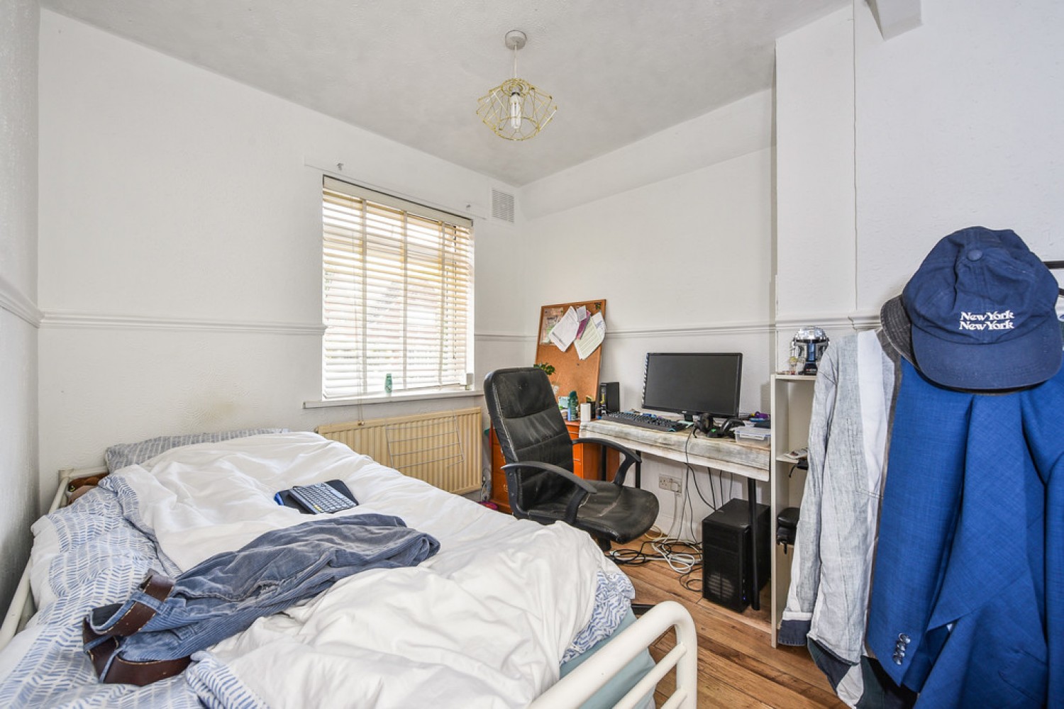 Battery Hill, Stanmore