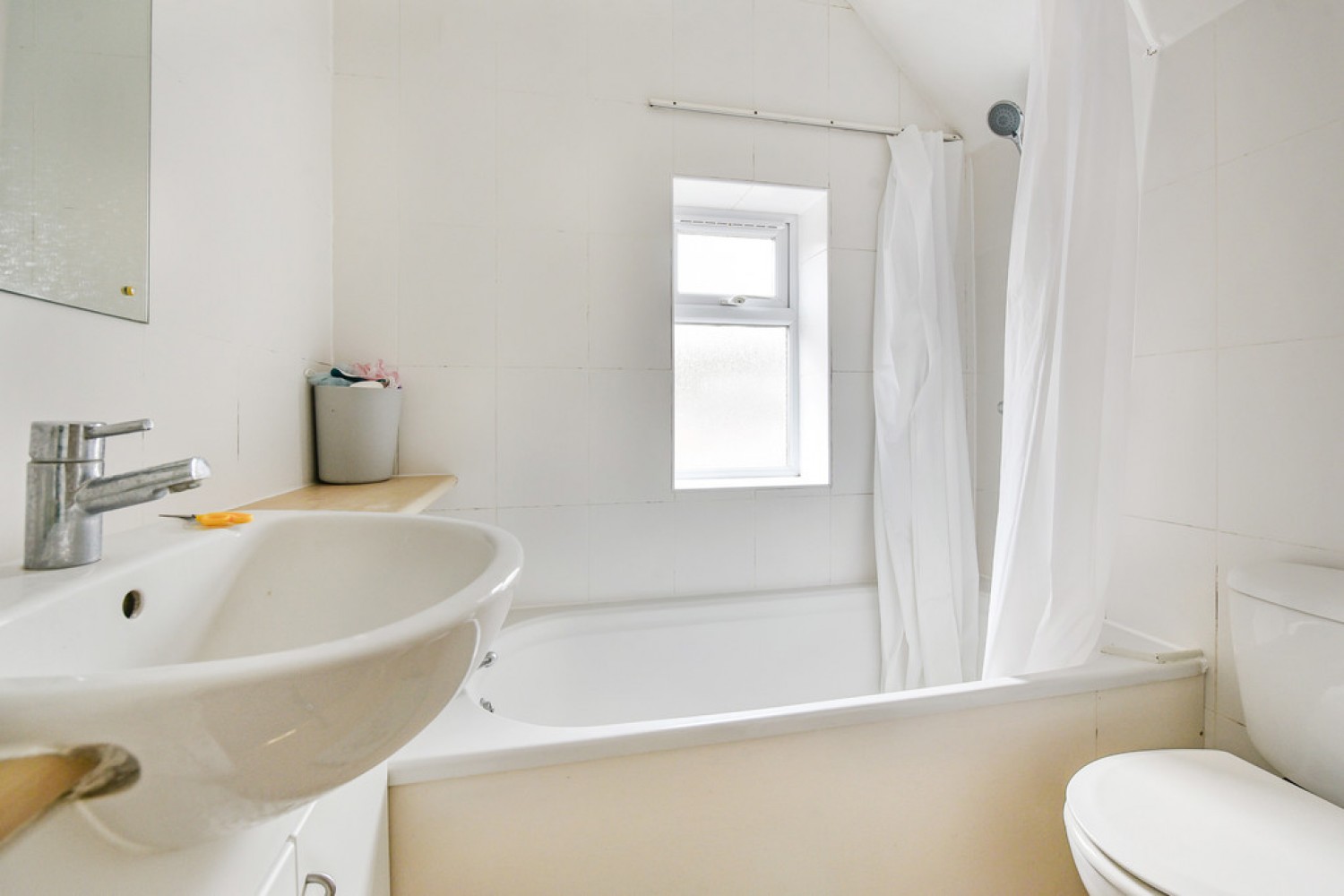 Airlie Corner, Winchester