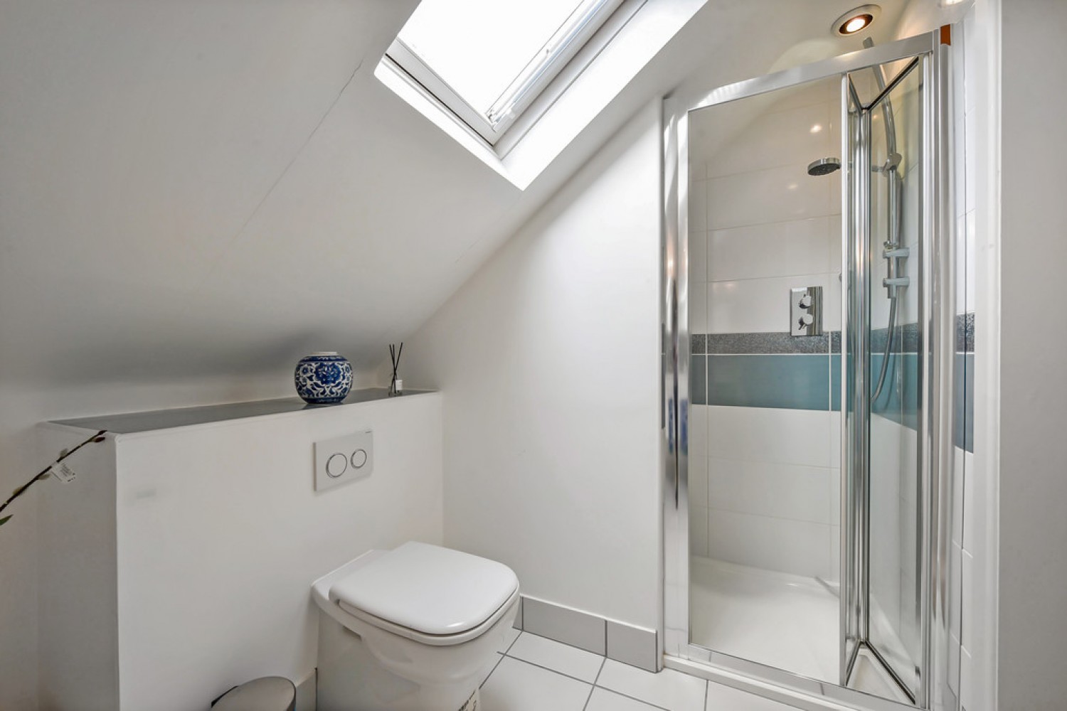 4 bedroom House for Sale Andover Road North, Winchester