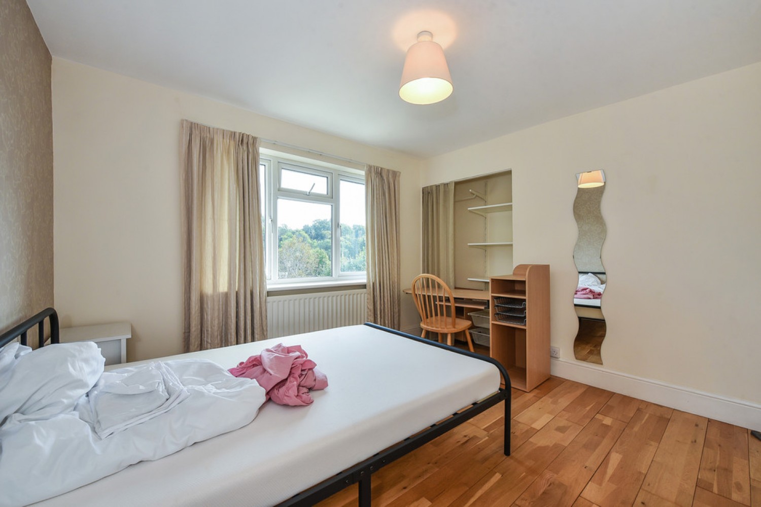 Wavell Way, Winchester