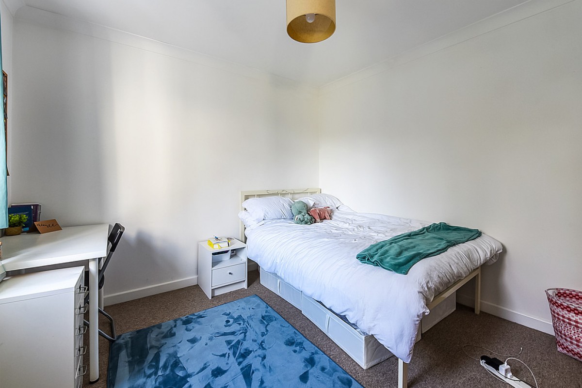 Wavell Way , Winchester