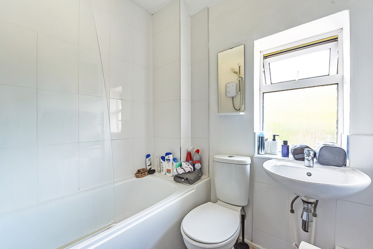 Wavell Way , Winchester