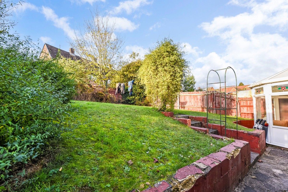 Wavell Way , Winchester