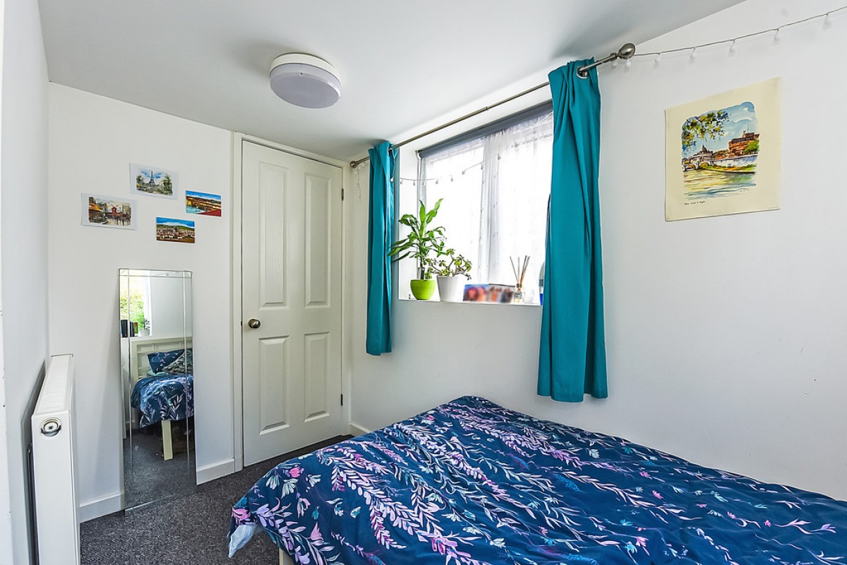 Wavell Way , Winchester