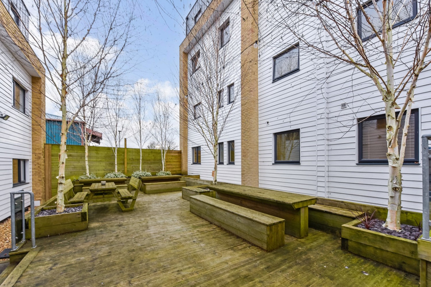 3 bedroom Flat for Letting Balfour House, Winchester