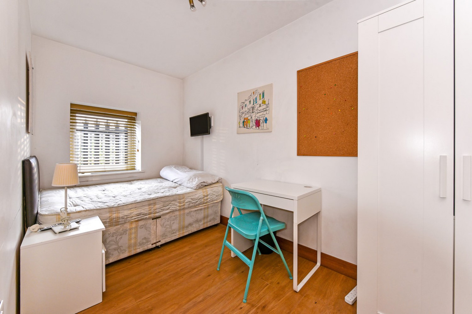 3 bedroom Flat for Letting Balfour House, Winchester