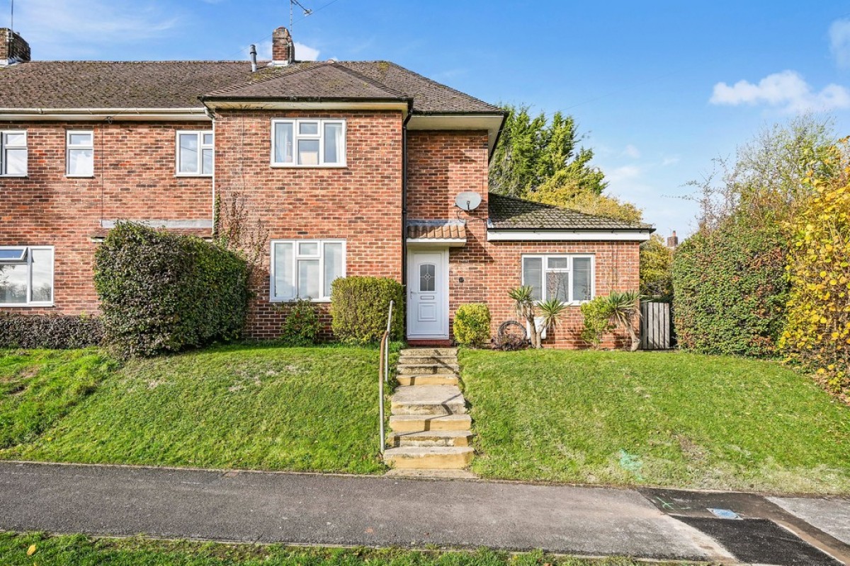 Wavell Way, Stanmore, Winchester