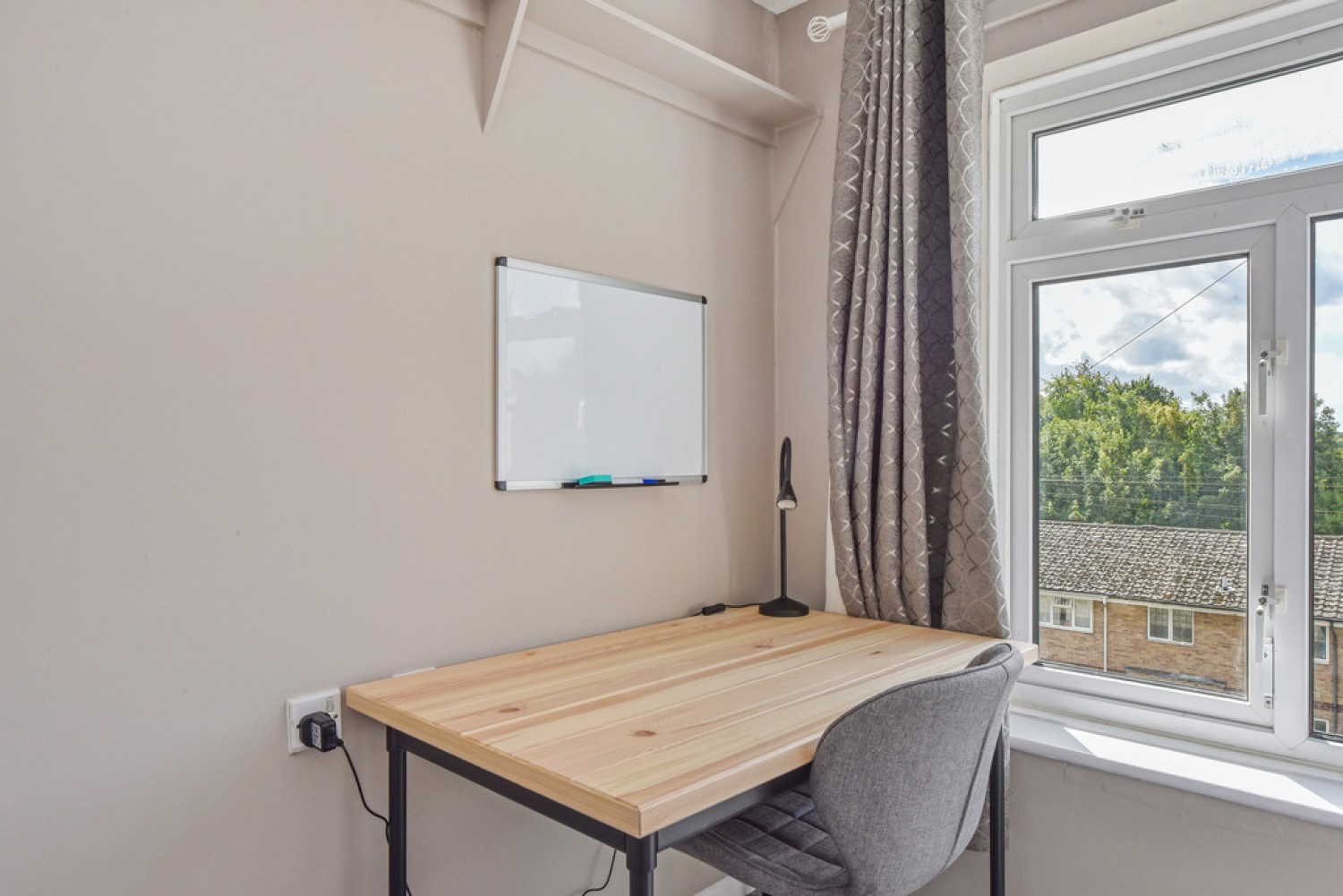 Thurmond Crescent , Winchester