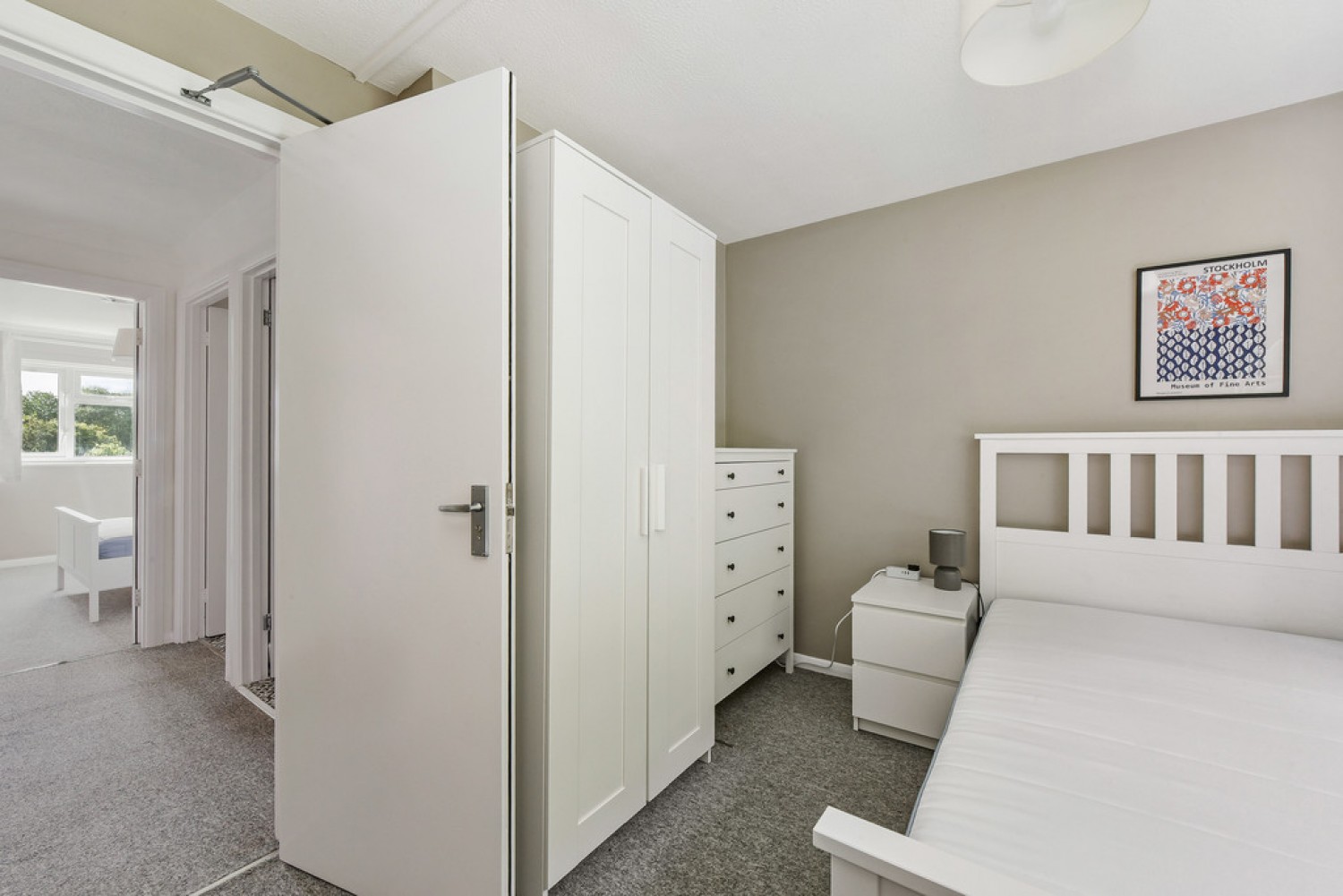 Thurmond Crescent , Winchester