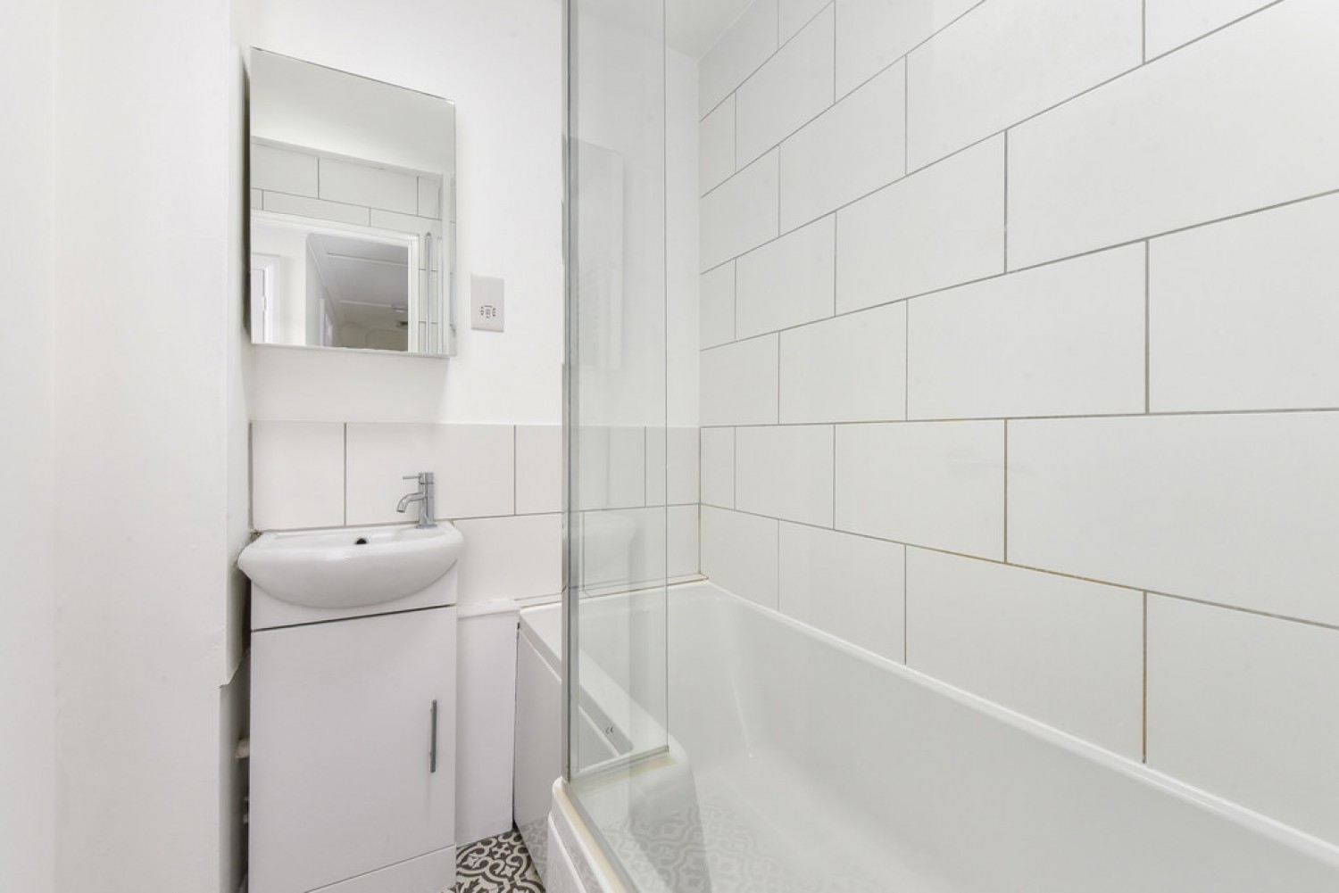 Thurmond Crescent , Winchester