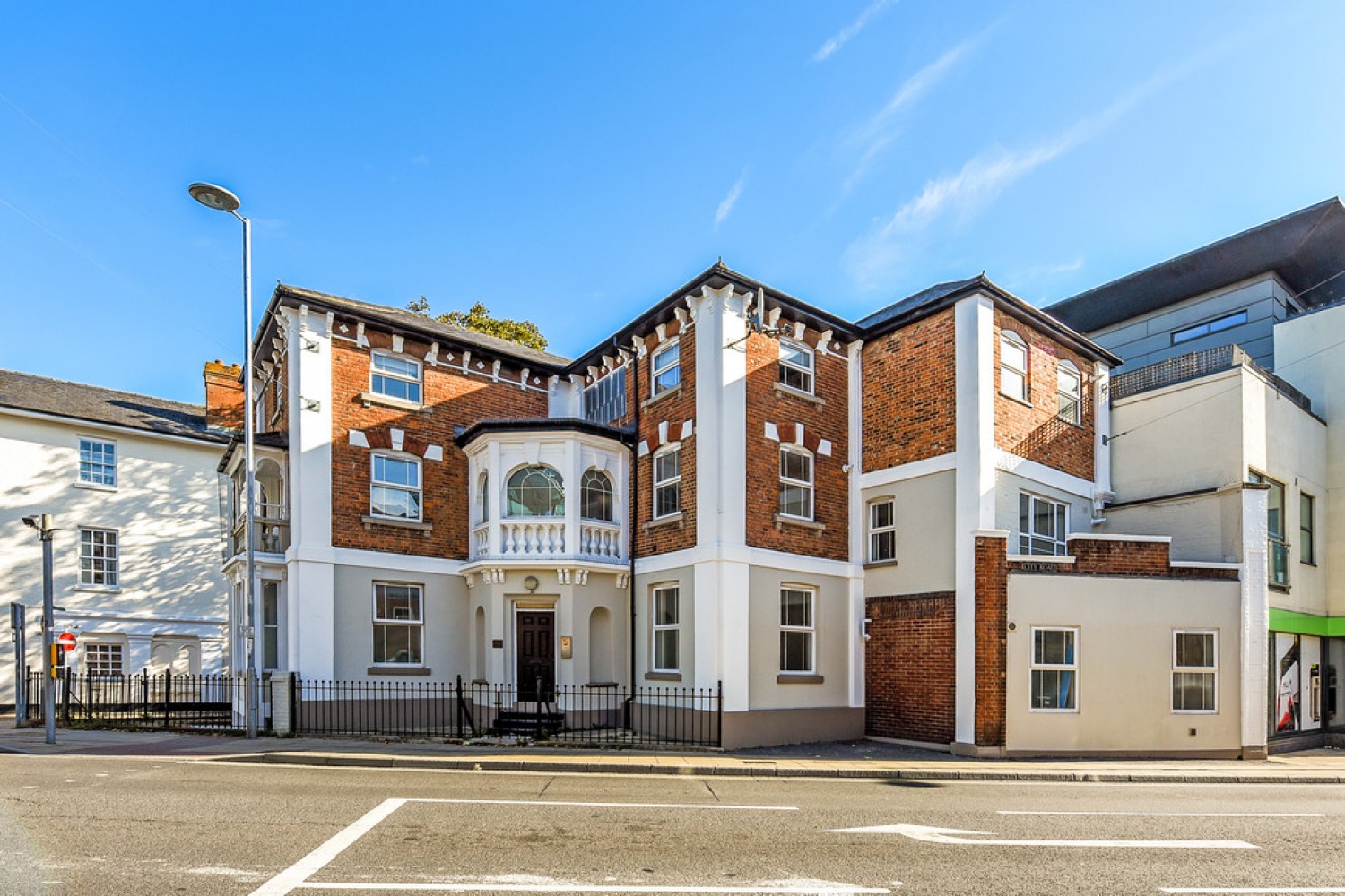 2 bedroom Flat for Letting City Road, 16 City Road, Winchester, Hampshire