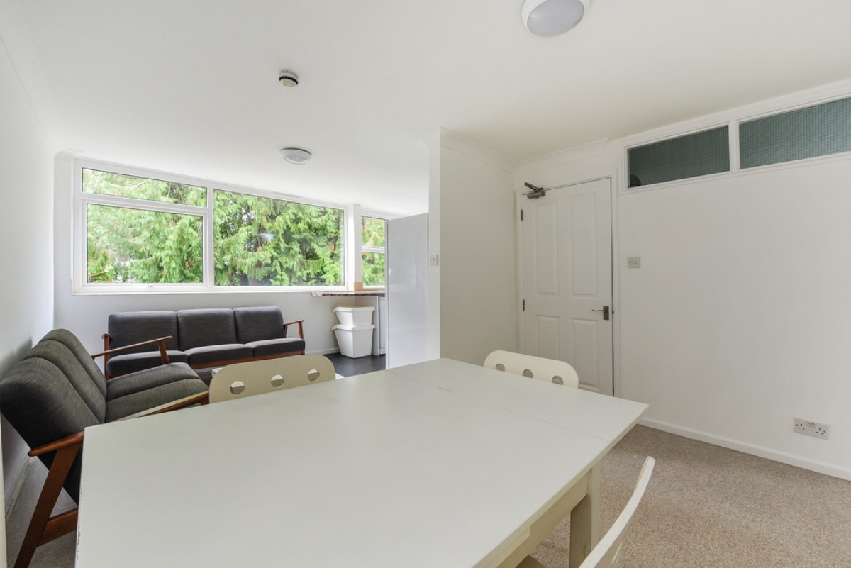 Sparkford Close, Winchester