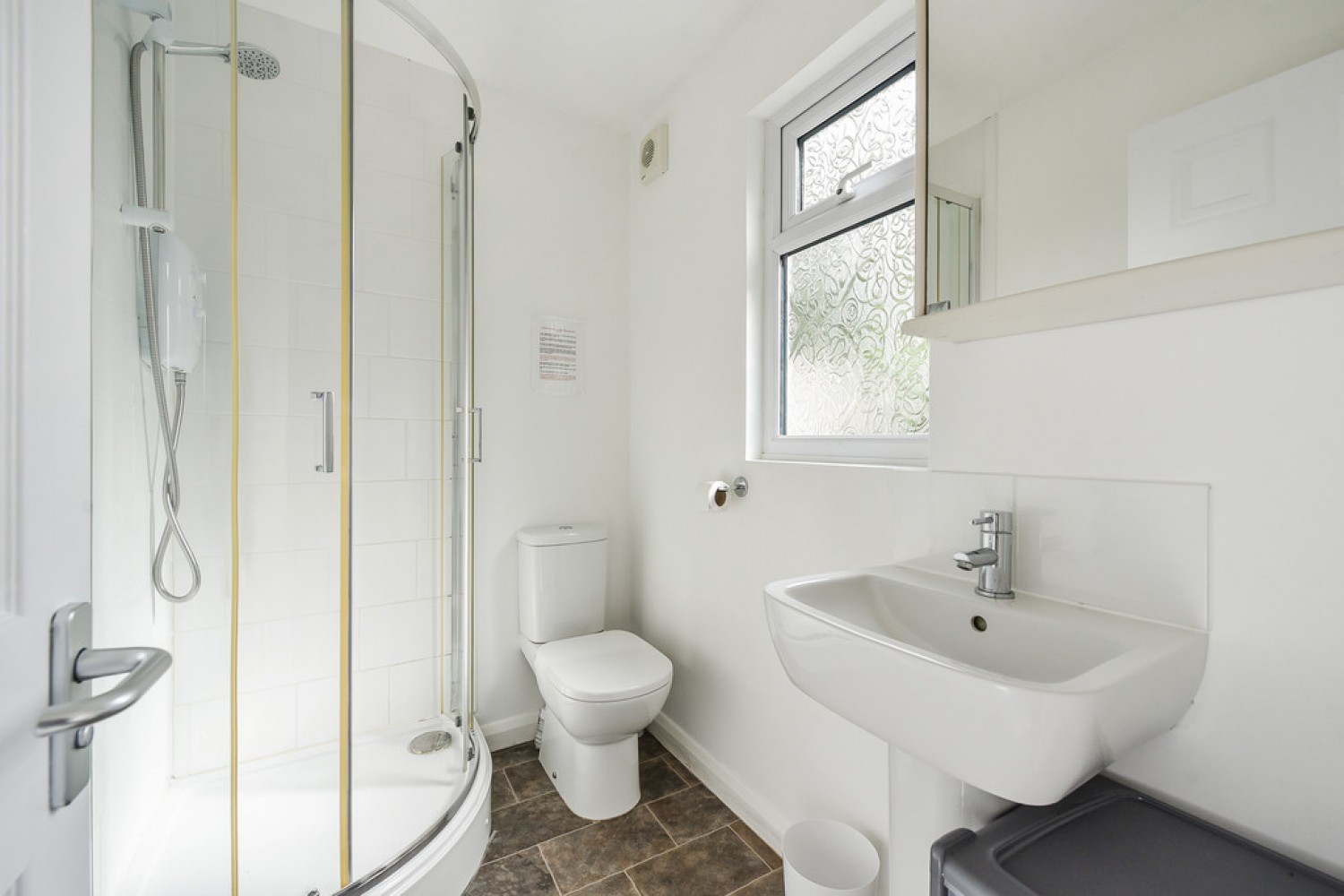 5 bedroom House for Letting Addison Close, Winchester