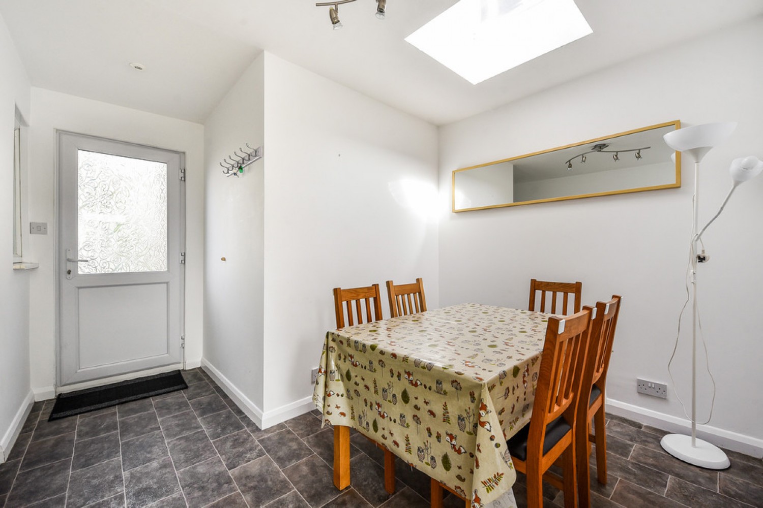 5 bedroom House for Letting Addison Close, Winchester