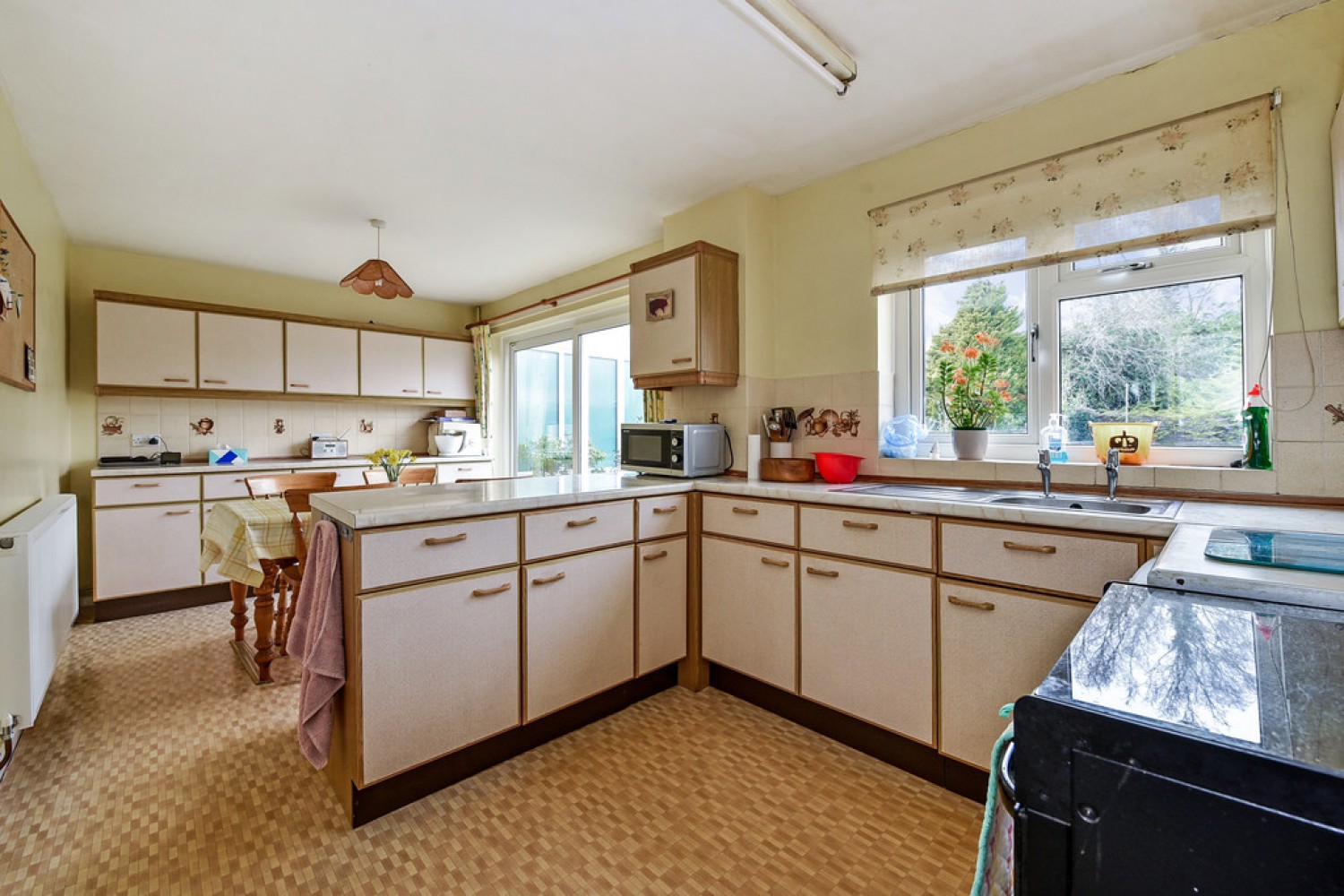 Grovelands Road, Teg Down, SO22
