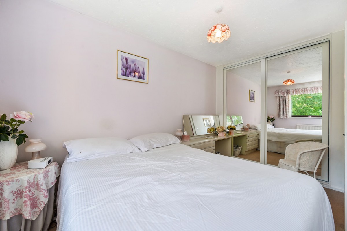 Swift Close, Badger Farm, Winchester