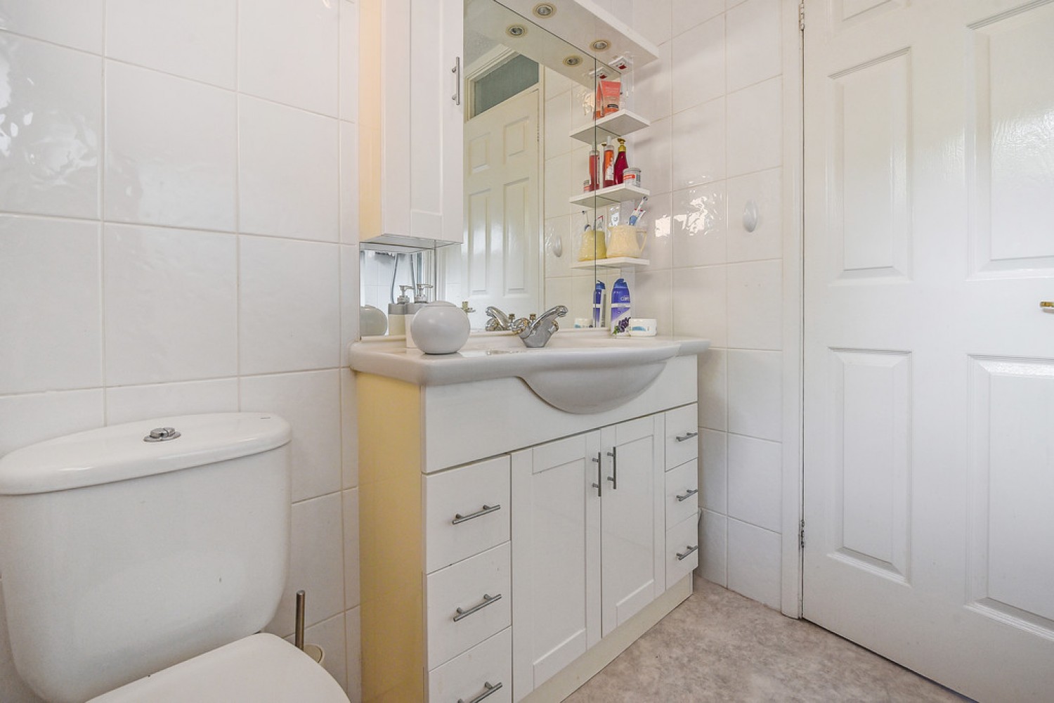 Swift Close, Badger Farm, Winchester