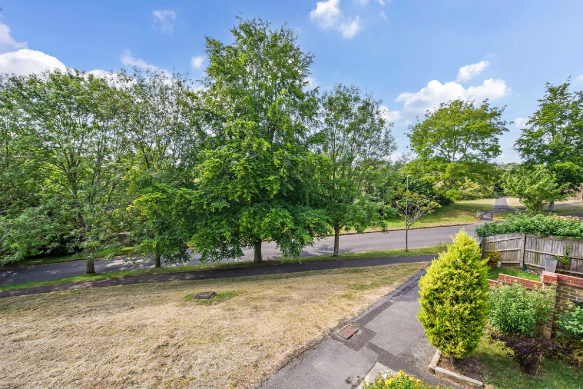 Swift Close, Badger Farm, Winchester