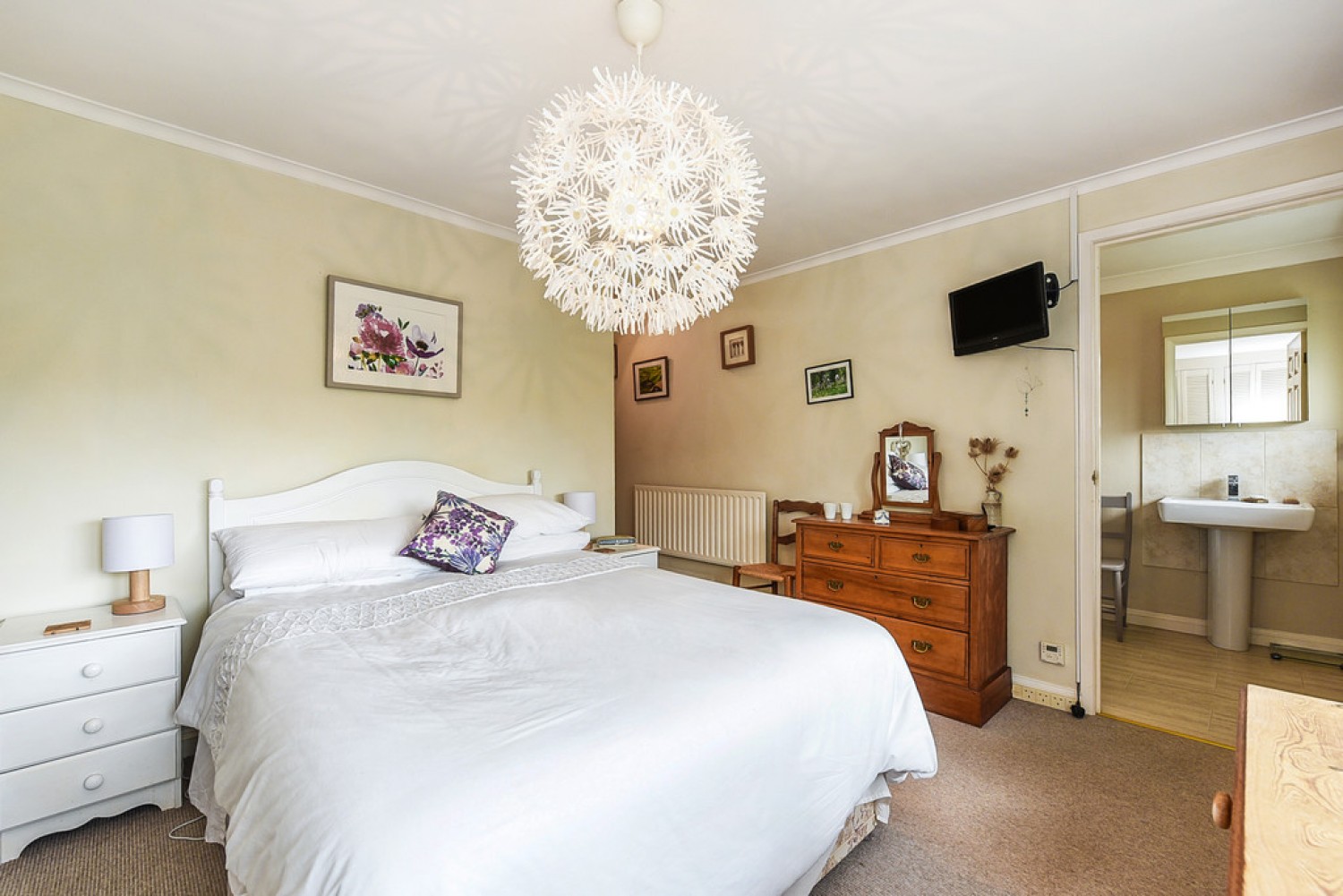 4 bedroom Bungalow for Sale Rozelle Close, Littleton