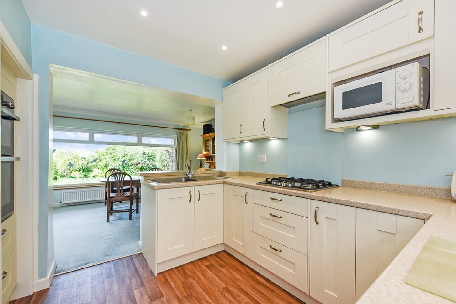 Mount View Road, SO22