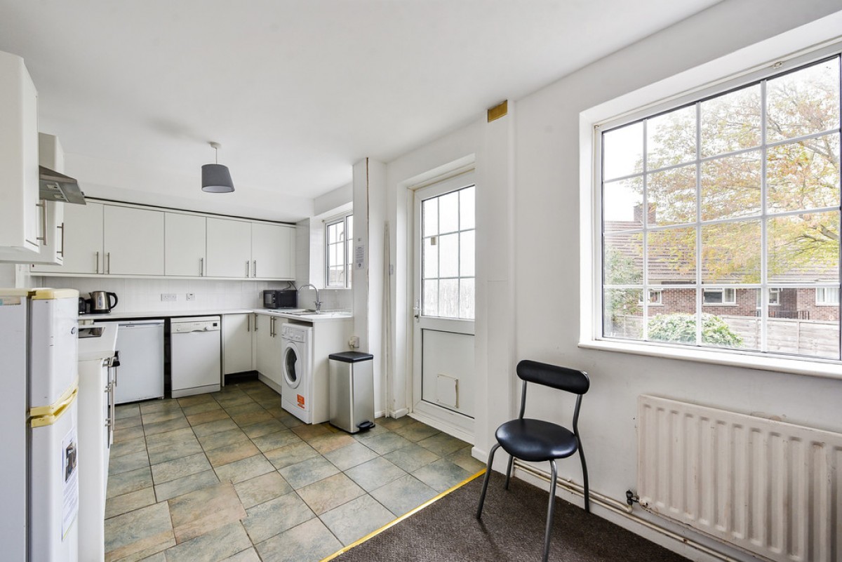 Shepherds Road, Winchester