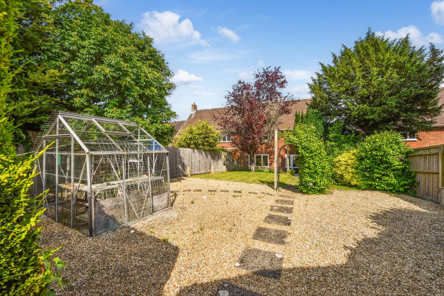 4 bedroom House for Sale Chatham Road