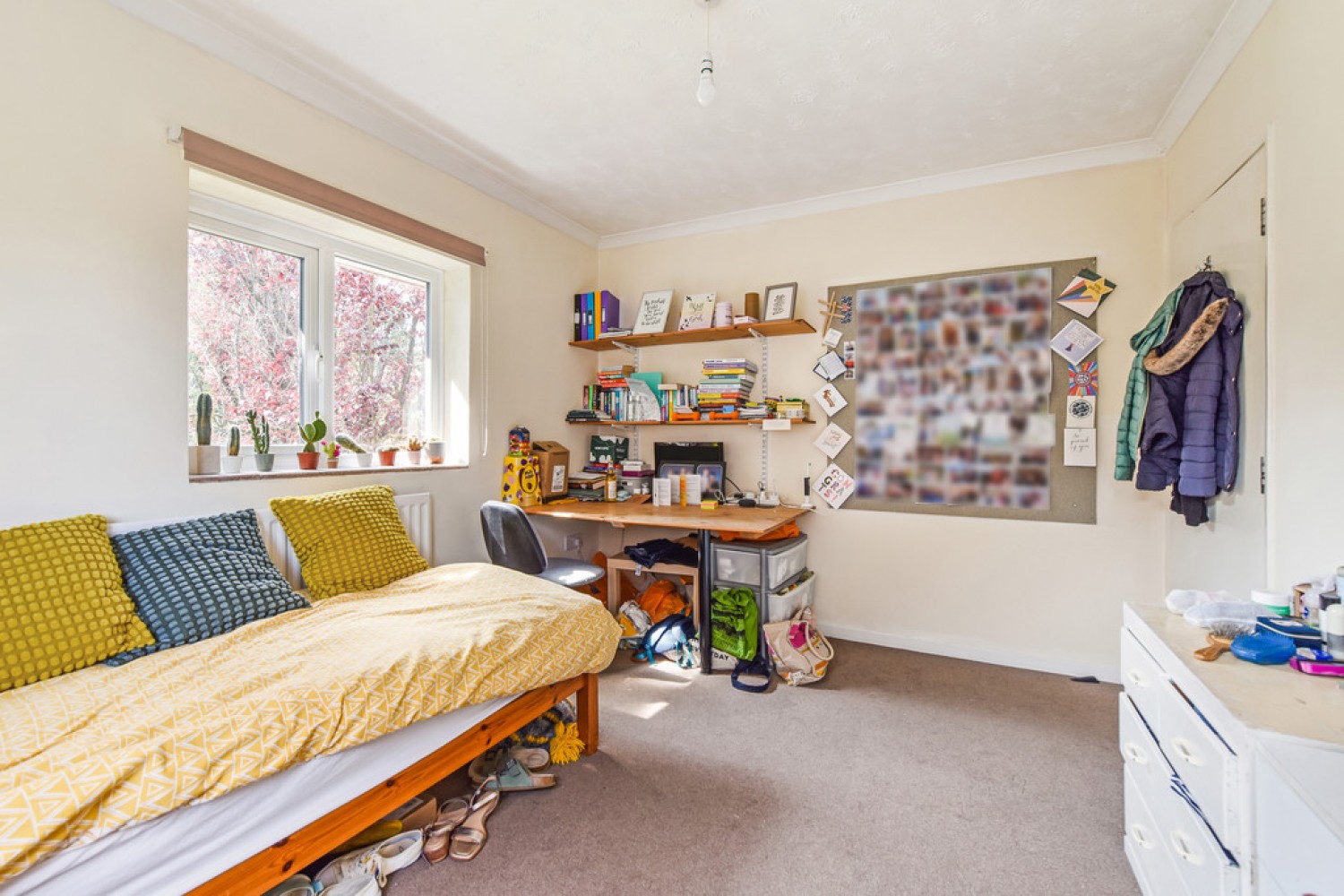 4 bedroom House for Sale Chatham Road