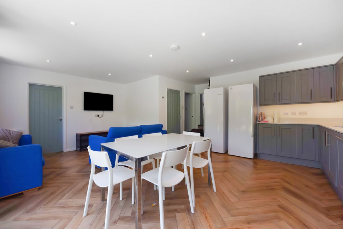 Stuart Crescent, Winchester