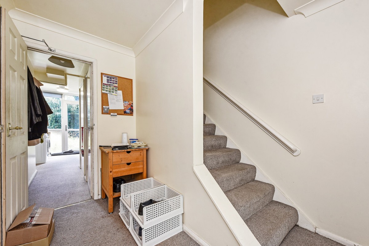 Sparkford Close, Winchester