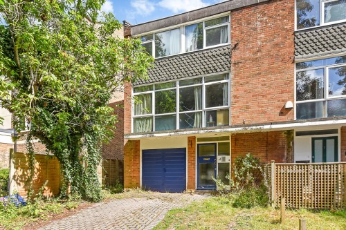 Sparkford Close, Winchester