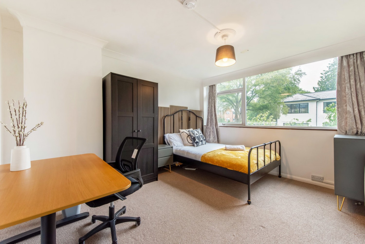 5 bedroom House for Letting Sparkford Close, Winchester