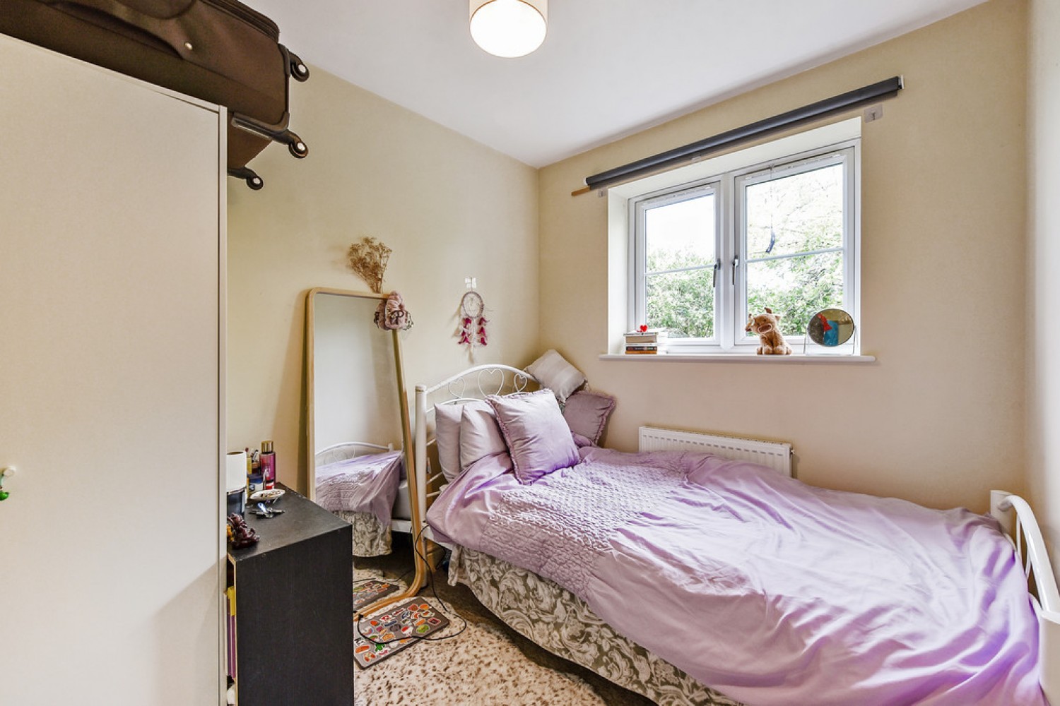 Adelaide Mews, Andover