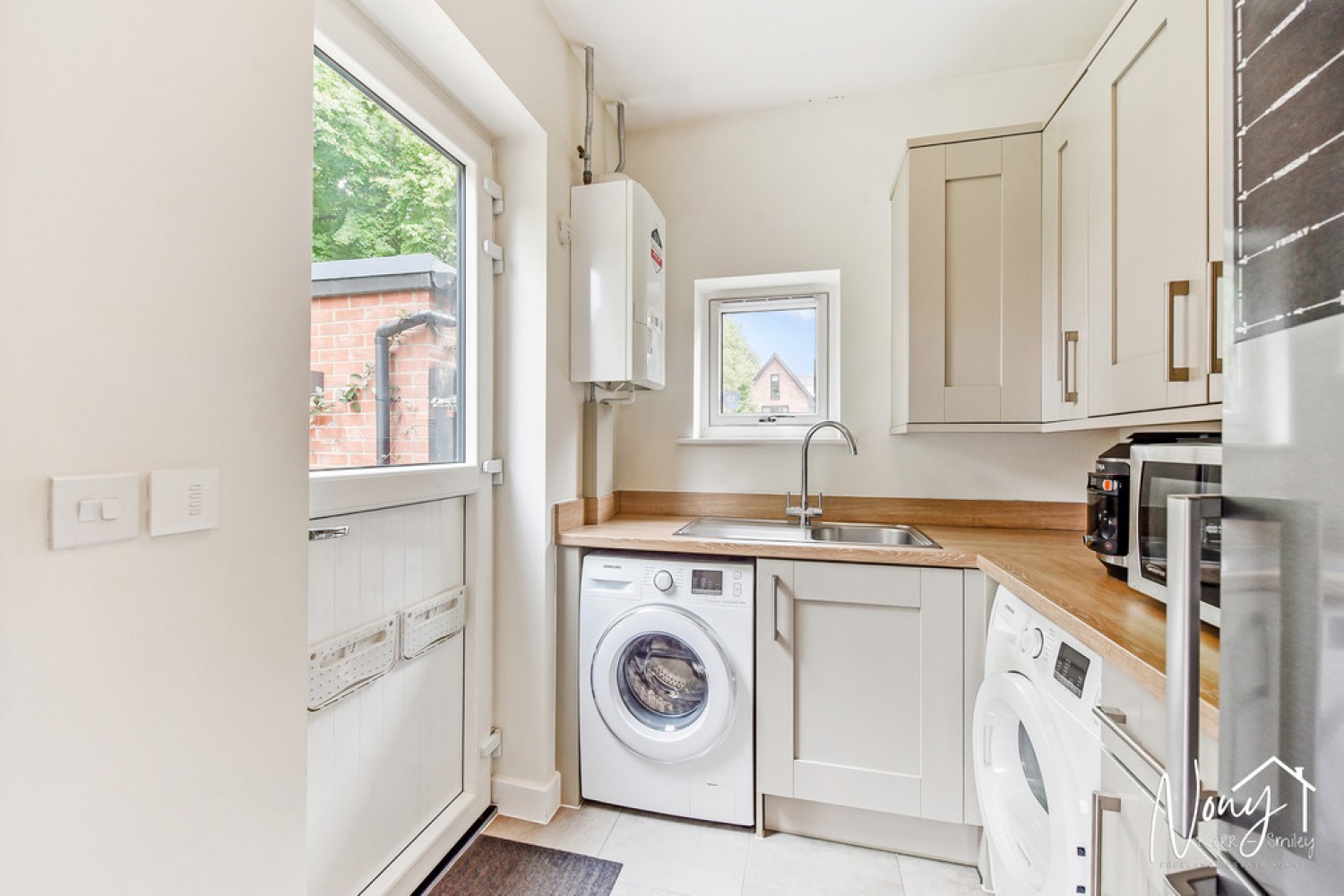 4 bedroom House for Sale Barton Farm, Andover Road