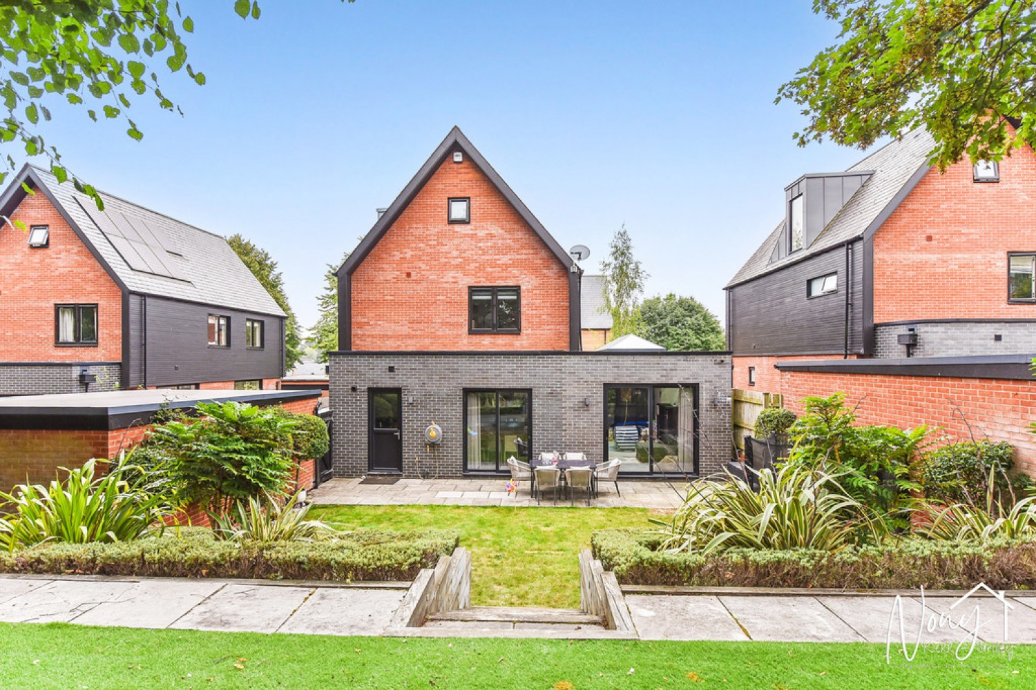 4 bedroom House for Sale Barton Farm, Andover Road