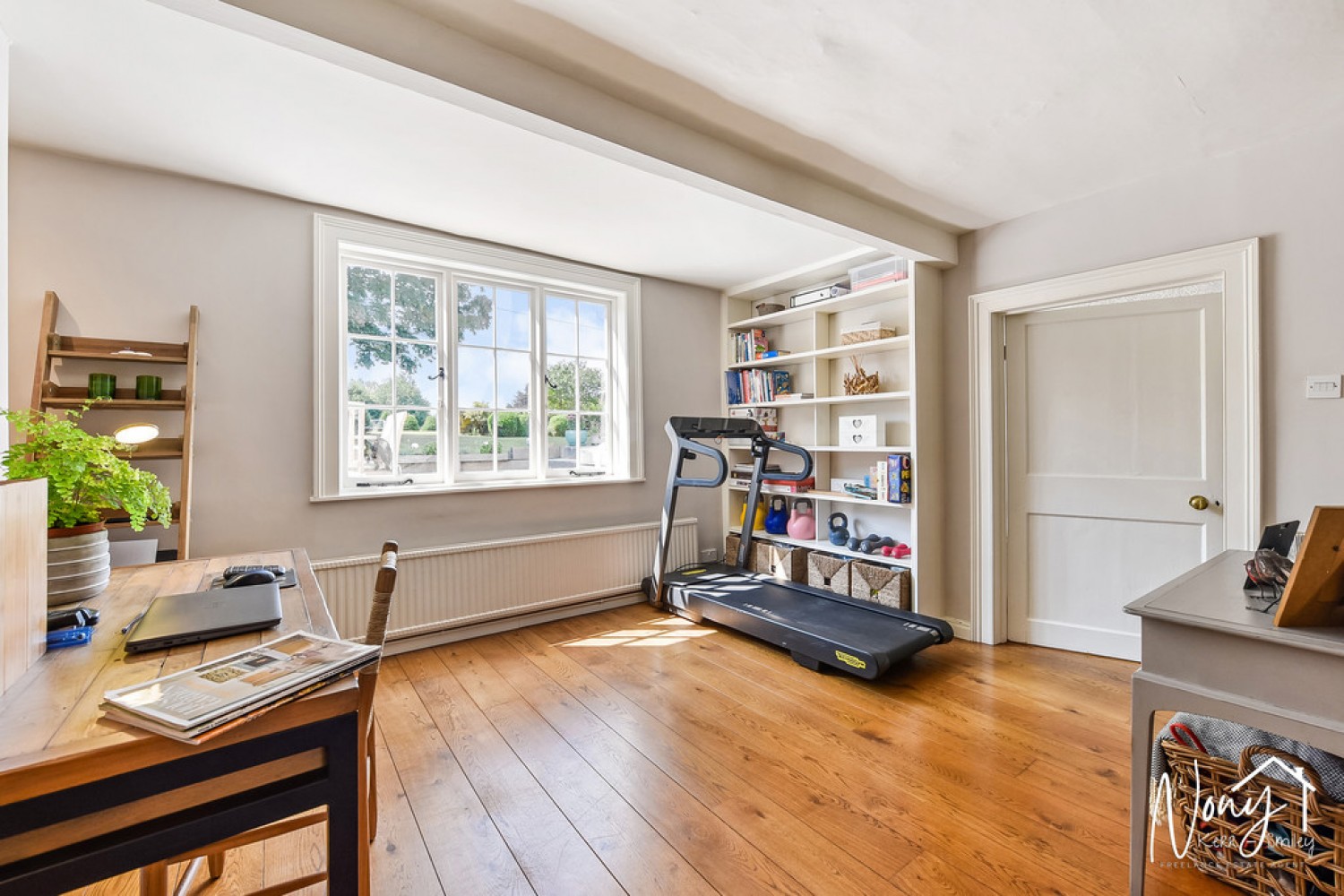 4 bedroom House for Sale Easton, Winchester