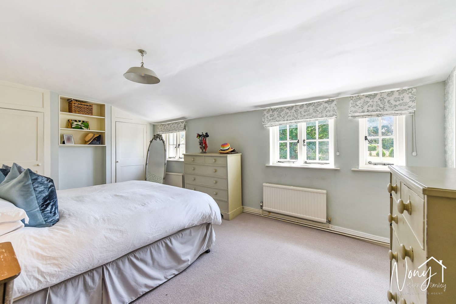 4 bedroom House for Sale Easton, Winchester