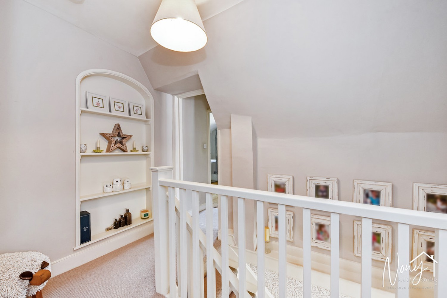 4 bedroom House for Sale Easton, Winchester