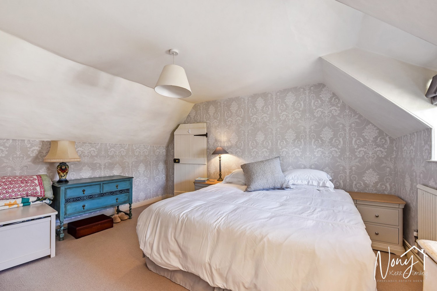 4 bedroom House for Sale Easton, Winchester