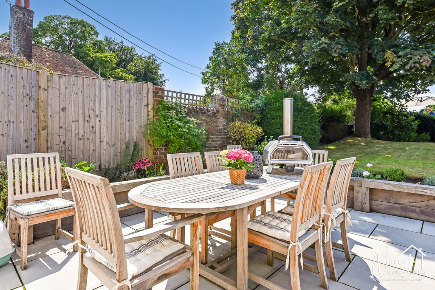 4 bedroom House for Sale Easton, Winchester