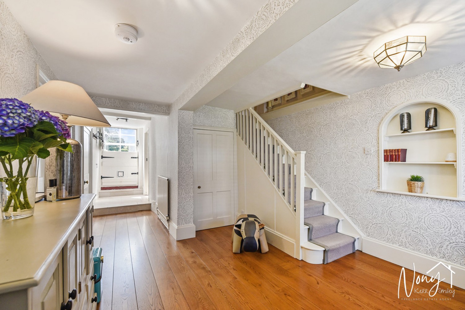 4 bedroom House for Sale Easton, Winchester