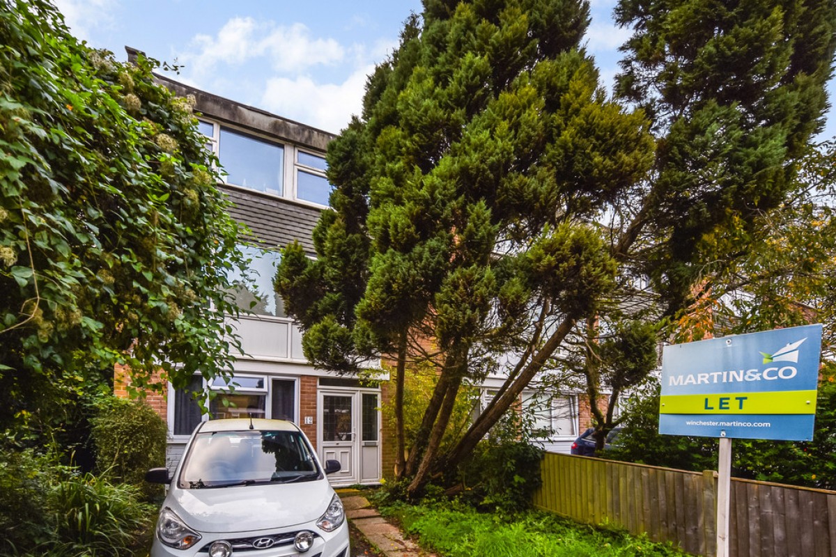 Sparkford Close, Winchester