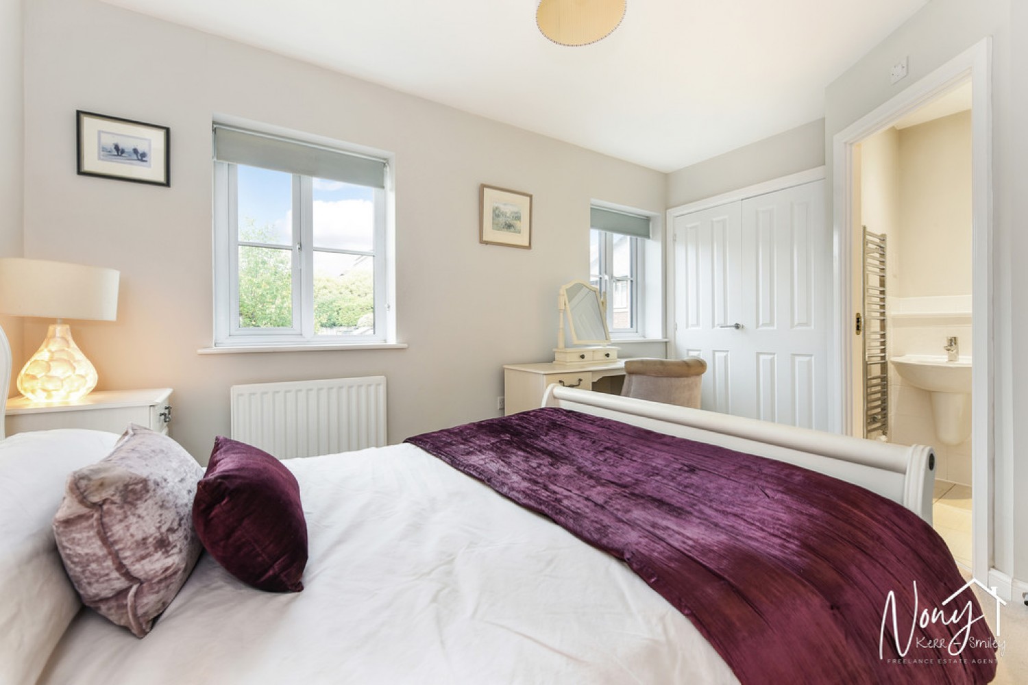 Pitt Road, WInchester Village