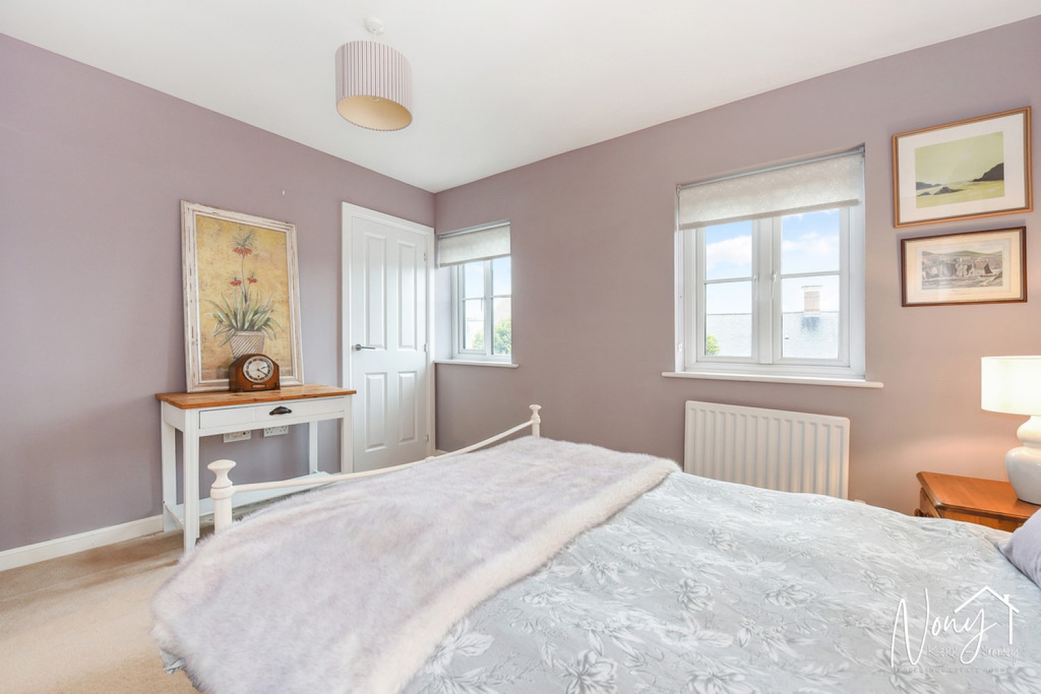 Pitt Road, WInchester Village