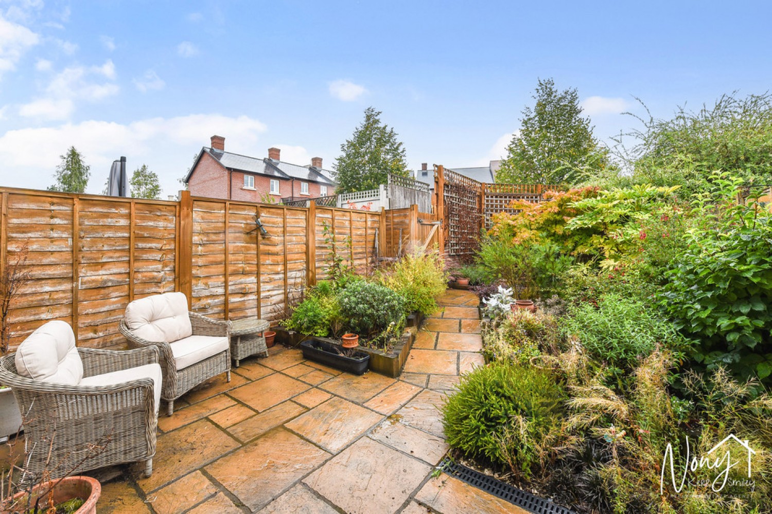 Pitt Road, WInchester Village