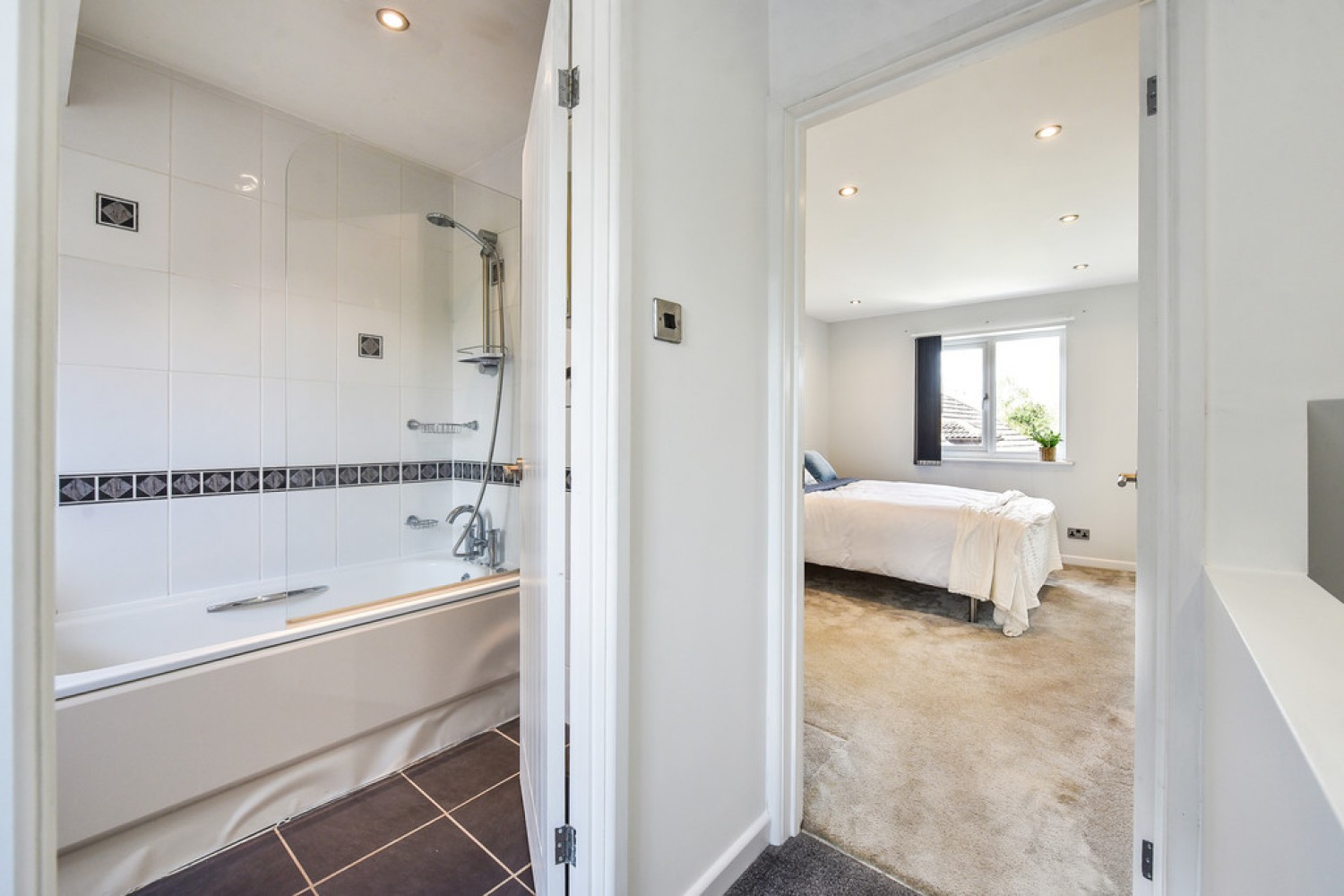 Manor Close, Winchester, Hampshire