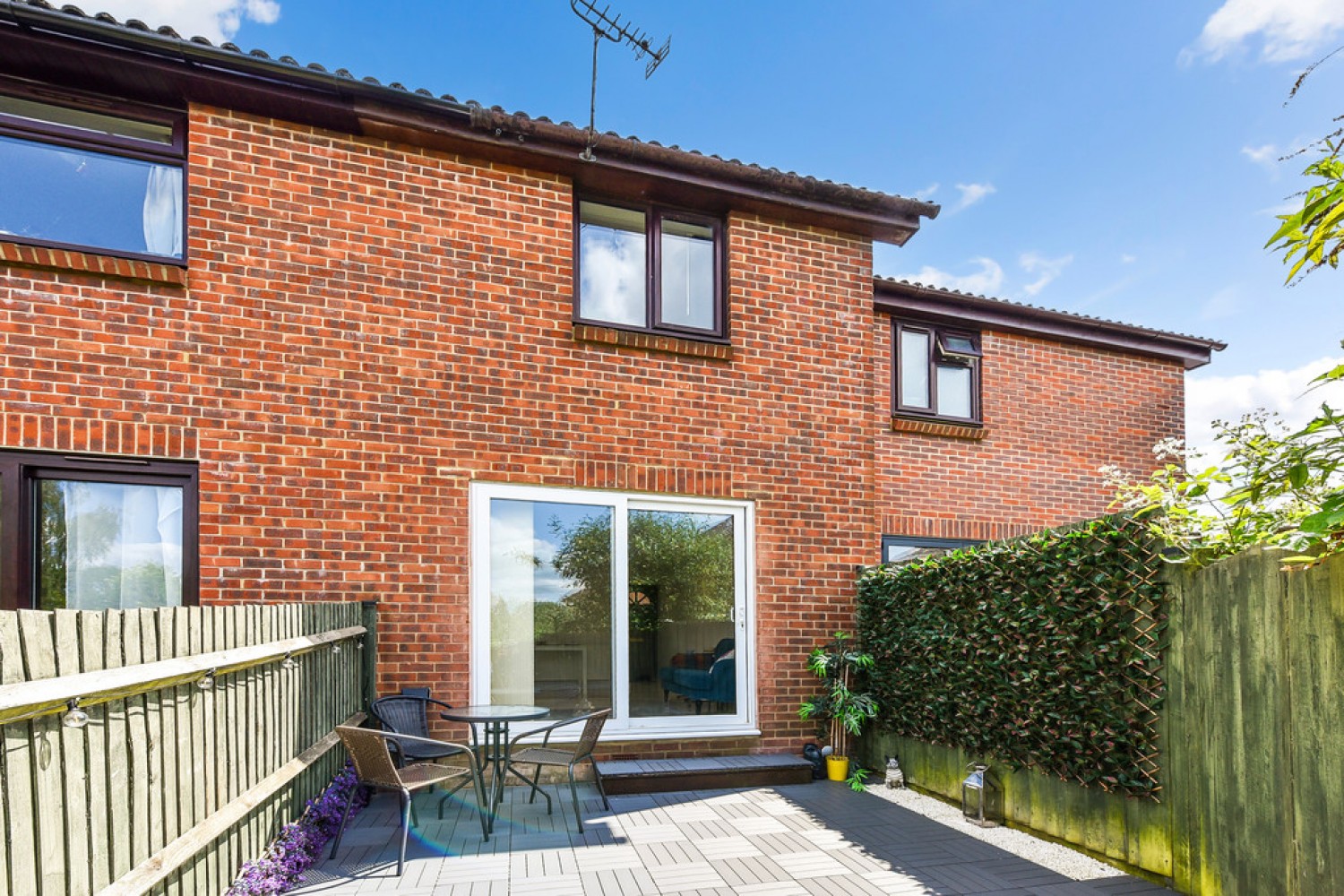 Manor Close, Winchester, Hampshire